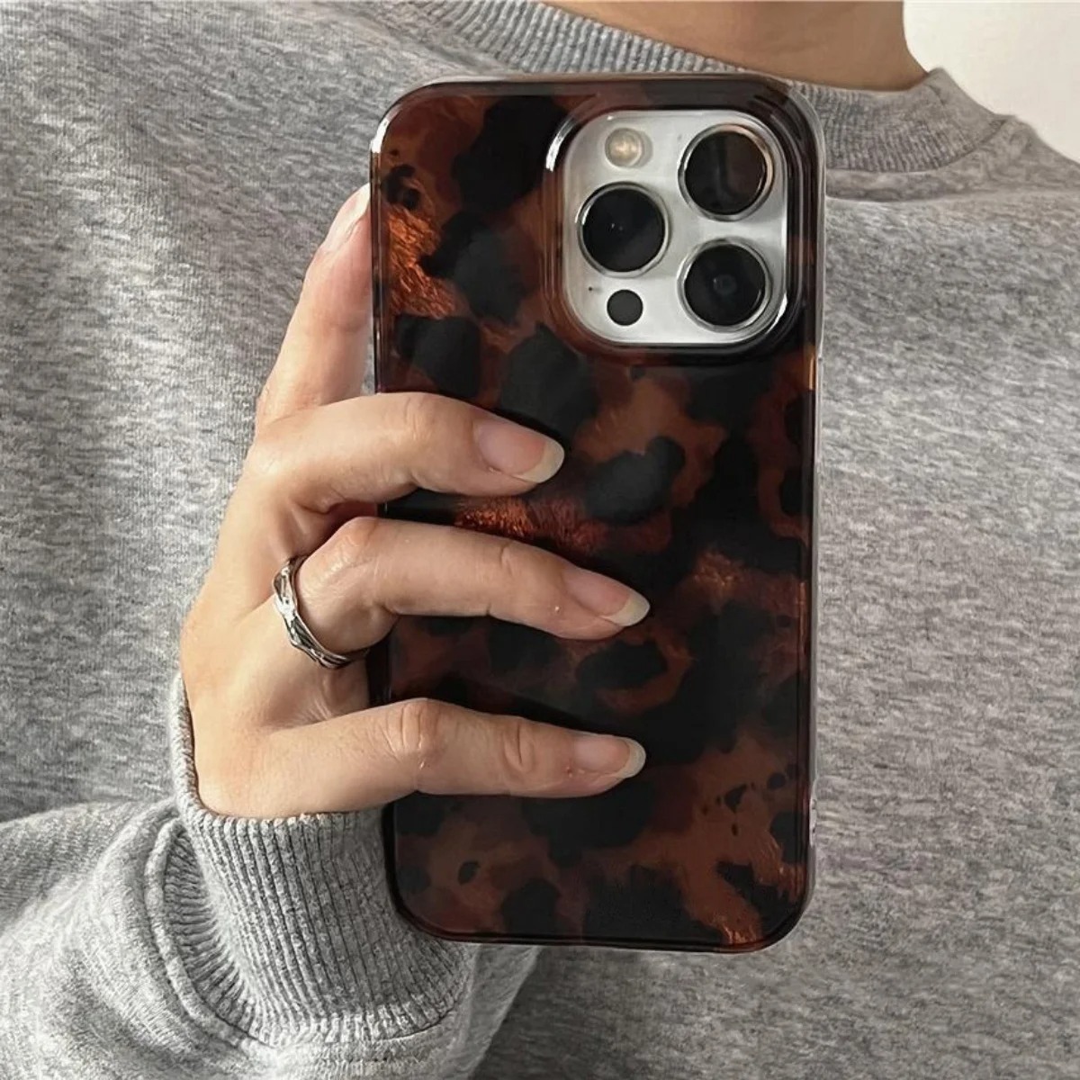 Retro Amber Texture Laser Phon - đánh giá và giá Phone Accessories Kiosk