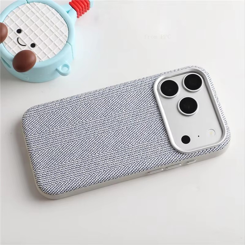 Tech Woven Canvas Luxury Magne - đánh giá và giá Magsafe Wireless Charger